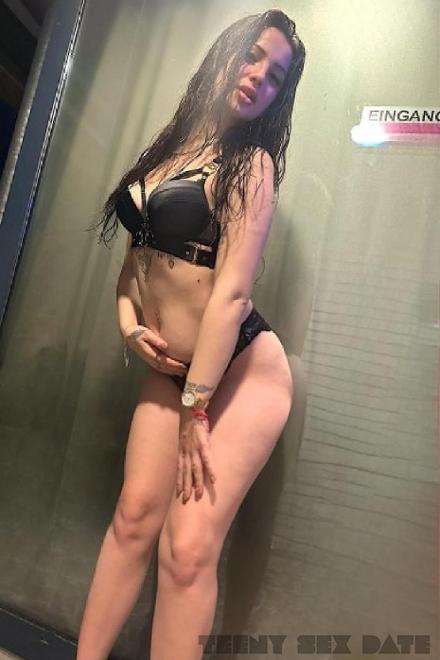 NILA Jung, scharf und verfickt... Basel Stadt, Schweiz