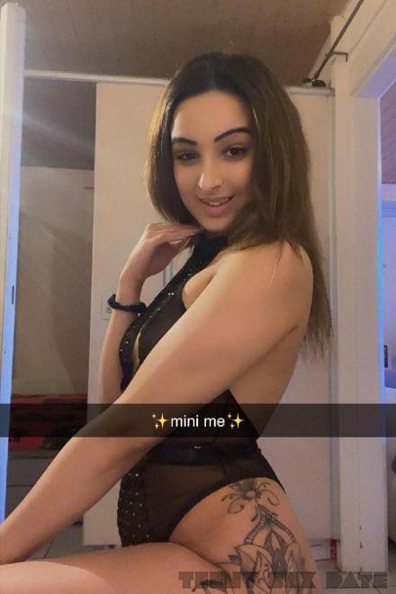 Aliz Junges skinny Teen   Schweiz, Solothurn