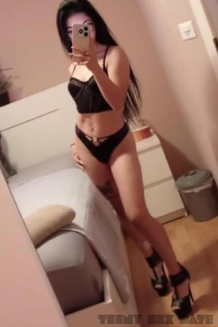 Luna H&uuml;bsche xxx M&auml;dchen Thurgau, Schweiz